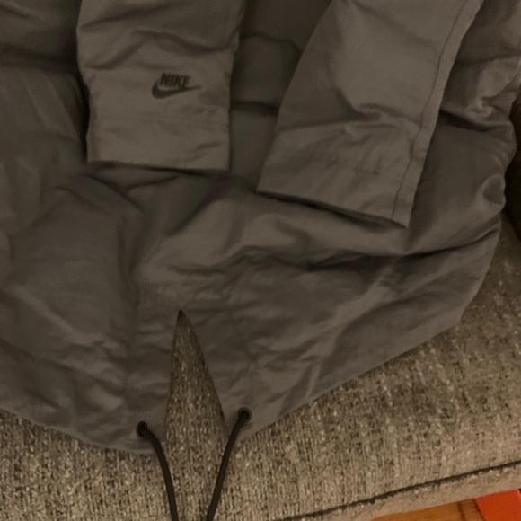 New Nike downfit repel winter coat size medium - Picture 2 of 12